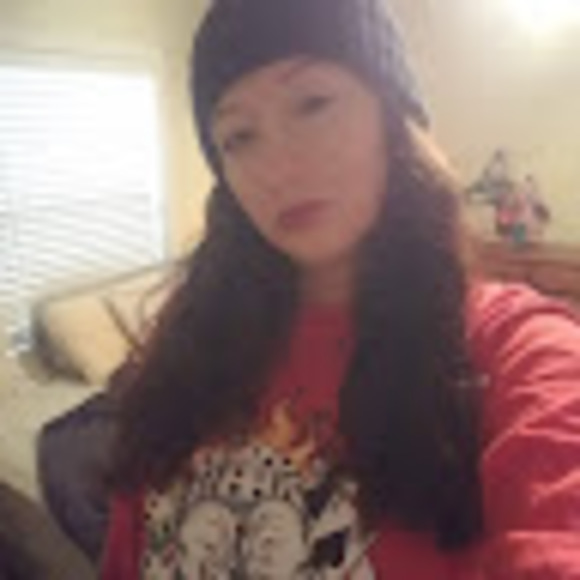 Profile Picture of Mandy Franklin (@mandycane633) on Poshmark