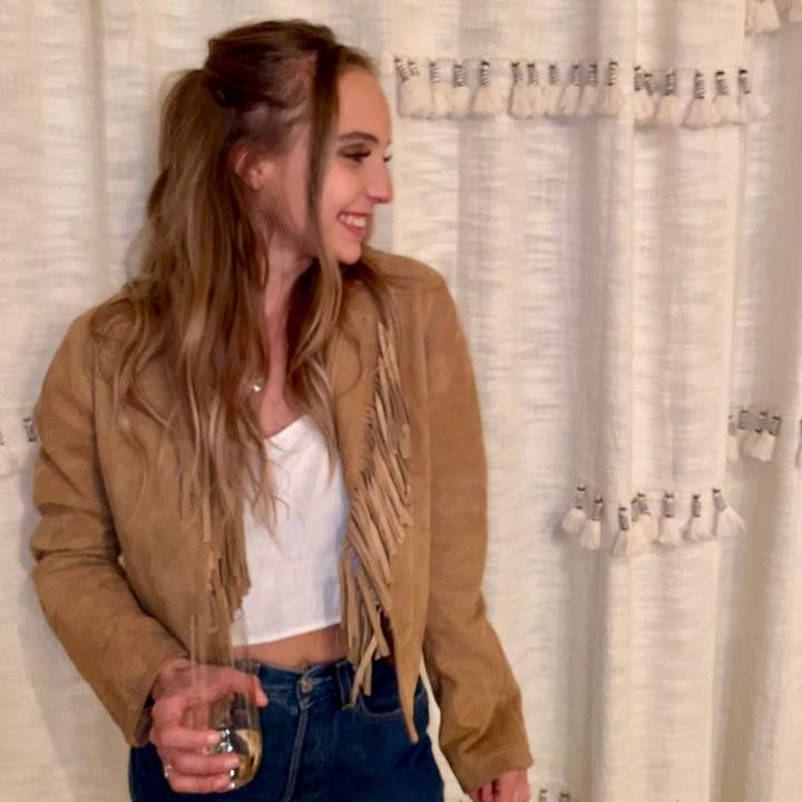 Profile Picture of Tatumn McCart (@tatumnmccart) on Tiktok