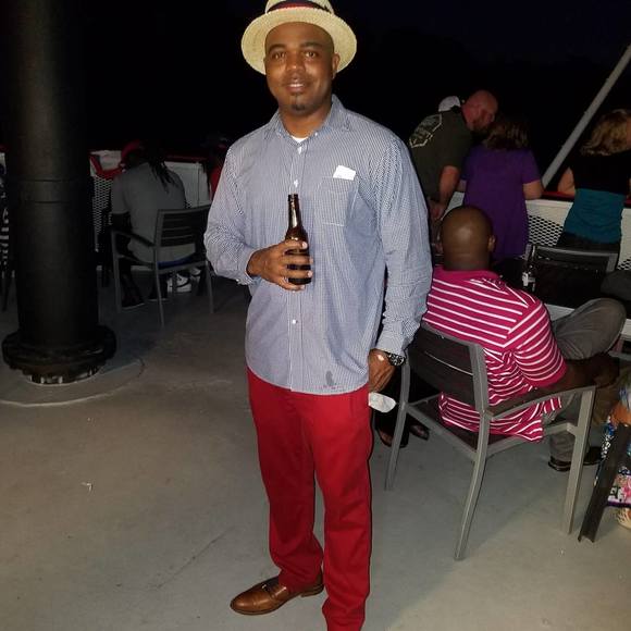 Profile Picture of Cedric Wright (@bluedevil334) on Poshmark