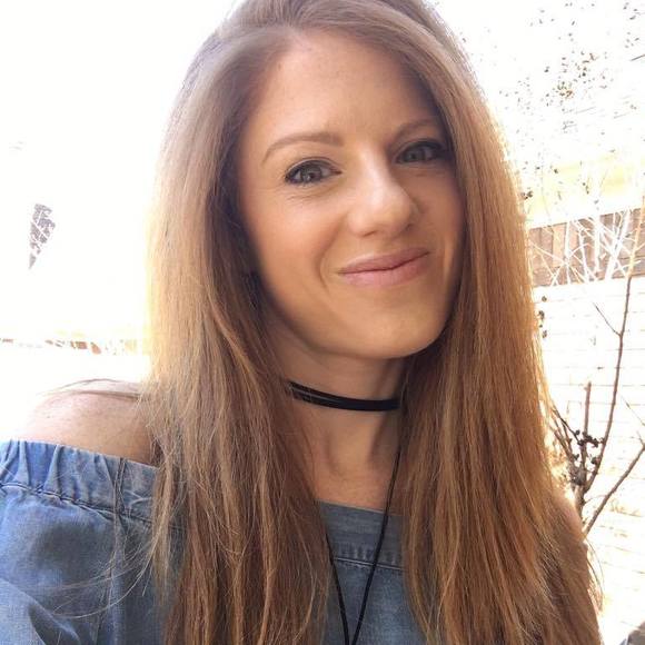 Profile Picture of Katie Groves (@katiegroves0205) on Poshmark