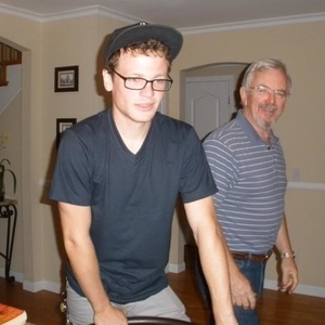 Profile Picture of Eamon Murphy (@ubereamonwhoelse) on Myspace