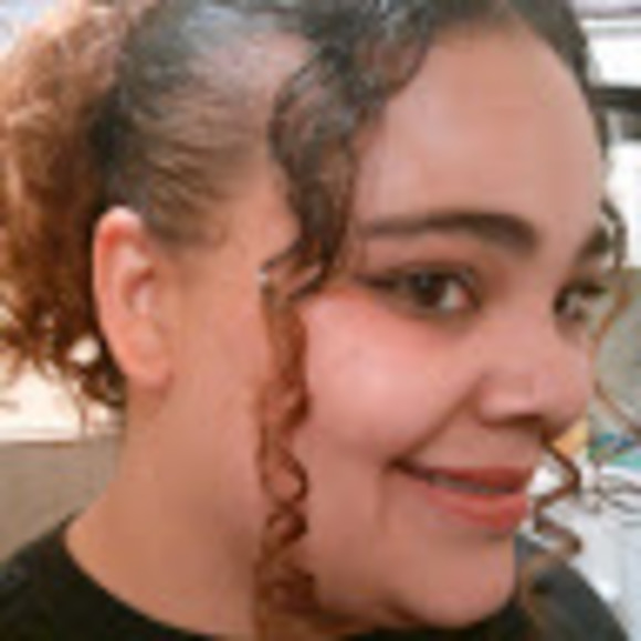 Profile Picture of Dawn Awkard (@babyangel021380) on Poshmark