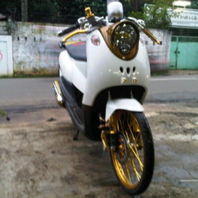Profile Picture of Zeavin (@zeavinsllalukc) on Twitter