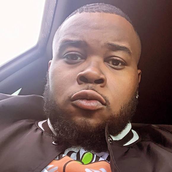 Profile Picture of Terrance Blackman (@tblckman) on Poshmark