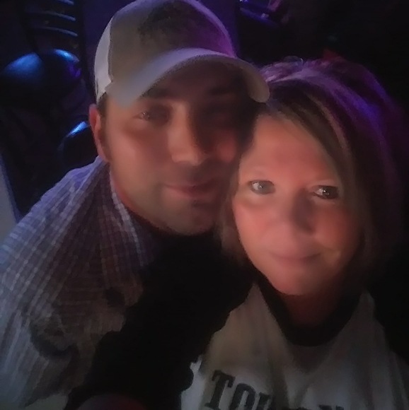 Profile Picture of Mindy johnny Tice (@grumpybear22) on Poshmark