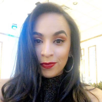 Profile Picture of Ivy Garcia (@ivyg83) on Twitter