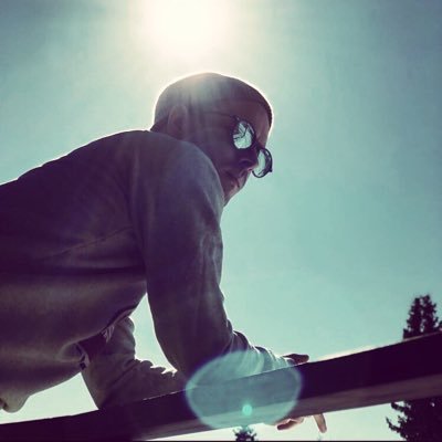 Profile Picture of ◢ ◤ Dennis Andersson (@midgetInMMA) on Twitter
