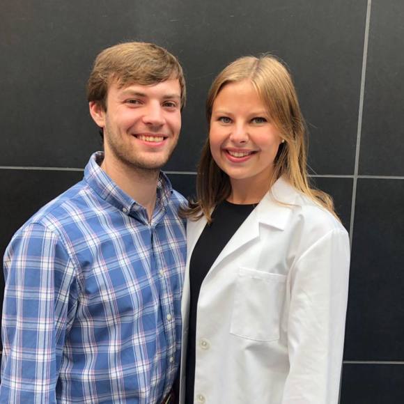 Profile Picture of Dana Riback (@danariback) on Poshmark