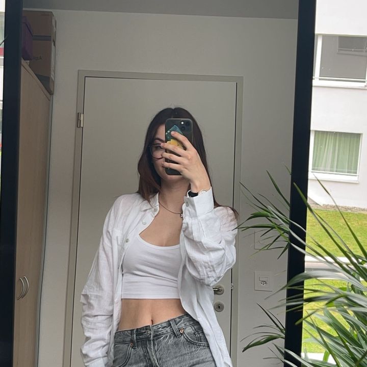 Profile Picture of Laura Stutz (@laurastutz4) on Tiktok