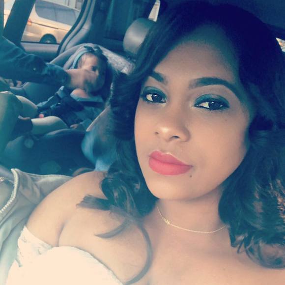 Profile Picture of Mariel Jimenez (@marieljimene264) on Poshmark