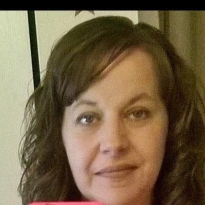 Profile Picture of Heather Engle (@EngleHsnelson74) on Twitter