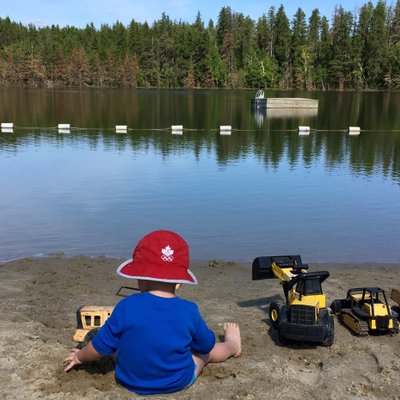 Profile Picture of Andrew Bevil (@EvnEvlr) on Twitter