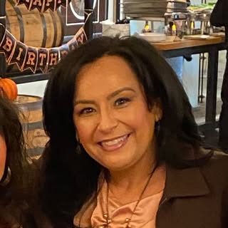 Profile Picture of Melissa Gonzales-Ramirez (@melissaramirez) on Instagram