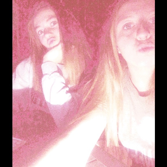 Profile Picture of Jenna Gentile (@jennagentile_) on Poshmark