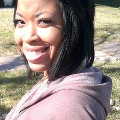Profile Picture of Crystal Savoy (@Cdoll23) on Twitter