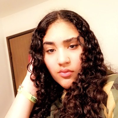 Profile Picture of Jillian Rivera (@Jillian24420937) on Twitter
