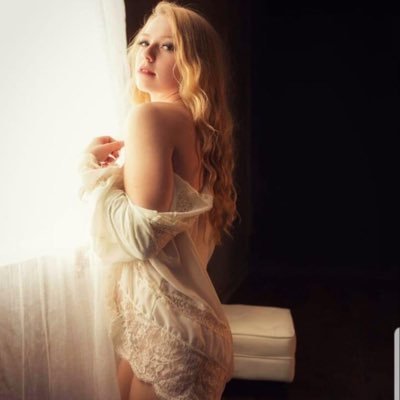 Profile Picture of Juliet Rose (@julietrose867) on Twitter