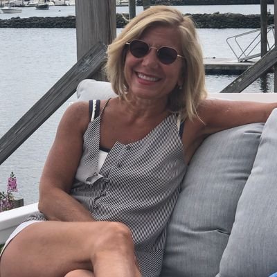 Profile Picture of Linda Limperis (@LimperisLinda) on Twitter