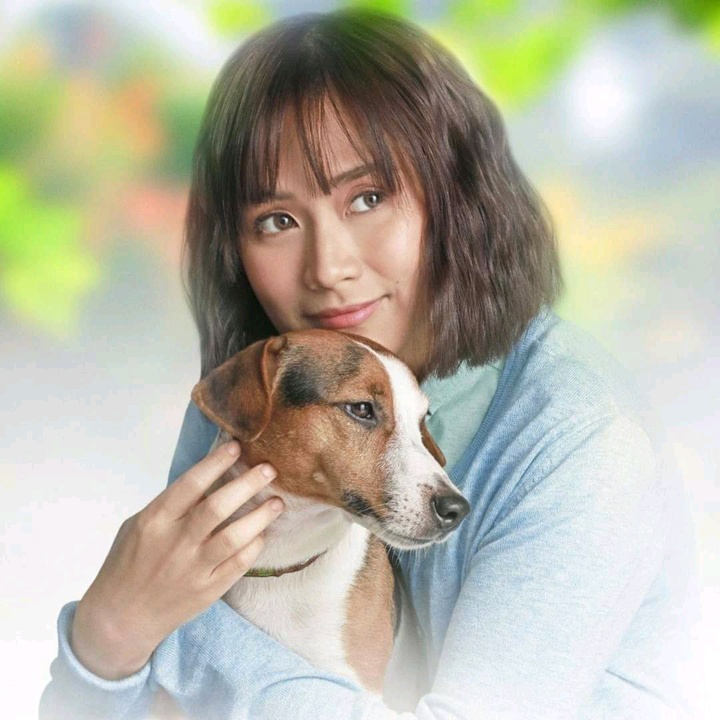 Profile Picture of JustSarahG (@officialsarahgeronimo) on Tiktok