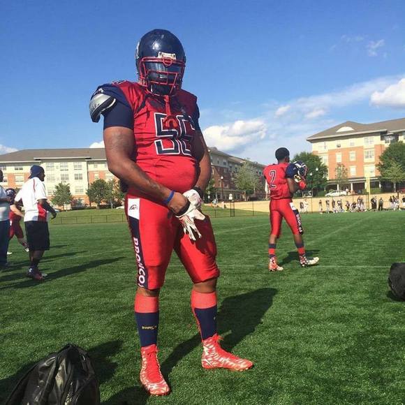 Profile Picture of Douglas Clayton (@dclayton00) on Poshmark