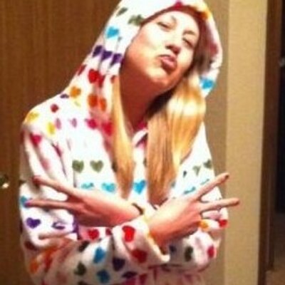 Profile Picture of Becky Lindholm (@becks0433) on Twitter