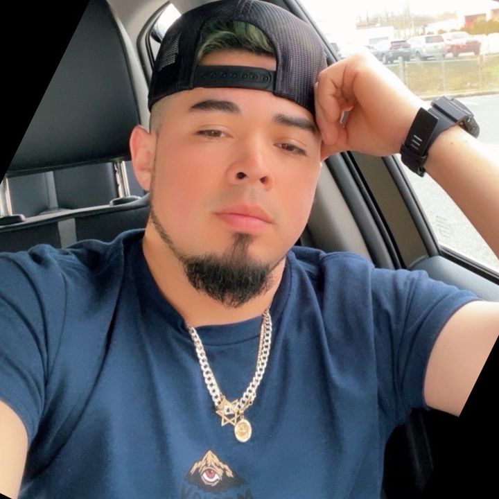 Profile Picture of Foreman Lancaster (@foreman.sandel) on Tiktok