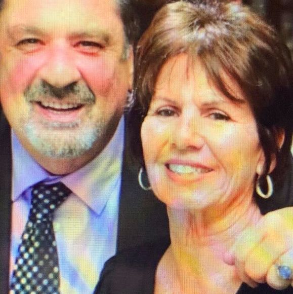 Profile Picture of Alice Vitale (@fantasiatravel) on Poshmark