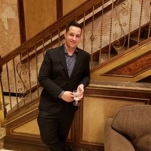 Profile Picture of Peter Anthony Casale (@peteracasale) on Twitter