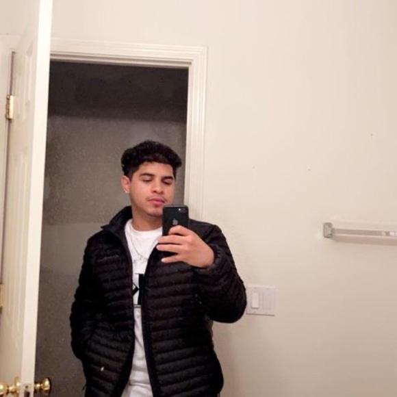 Profile Picture of Jose Olivas (@joseolivas972) on Poshmark