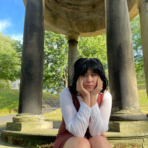 Profile Picture of Adella Antkowiak (@adellaantkowiak) on Poshmark