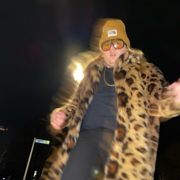Profile Picture of Jake Hafker (@wolfgangwild) on Poshmark