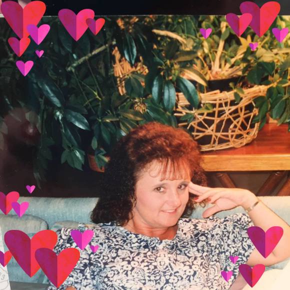 Profile Picture of Debra Freeman (@dfreeman63) on Poshmark