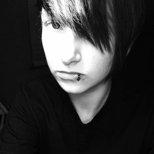 Profile Picture of Camryn Thorton (@aritopher) on Myspace