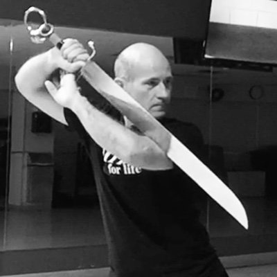 Profile Picture of Dave Ballantyne (@potjiekop) on Twitter