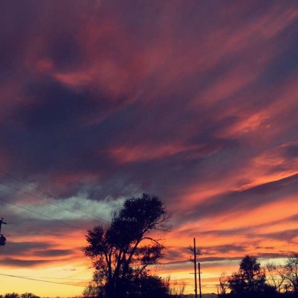 Profile Picture of Leona Armagost (@larma716) on Poshmark