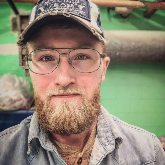 Profile Picture of Colin Paul (@colinpaul) on Poshmark