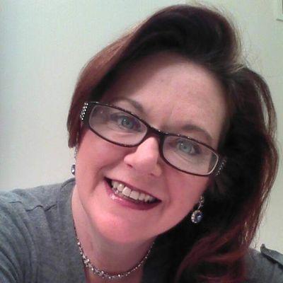 Profile Picture of Melissa Hart Mohan (@MelHartMohan) on Twitter