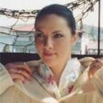 Profile Picture of Vivian Singleton (@viviansing5) on Twitter