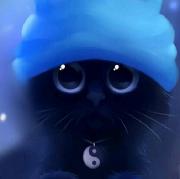 Profile Picture of Erica Roque (@ericalee52) on Poshmark