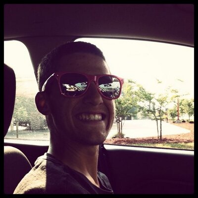 Profile Picture of Matt Fernandez (@mattfern04) on Twitter