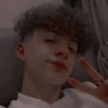 Profile Picture of robert__rochelle (@robert__rochelle) on Tiktok