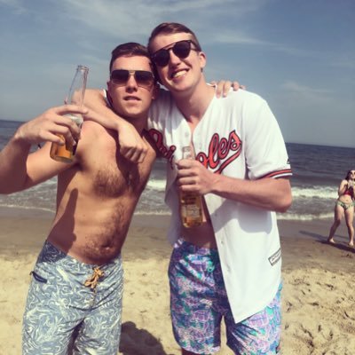 Profile Picture of Nicholas Flowers (@nflow_) on Twitter