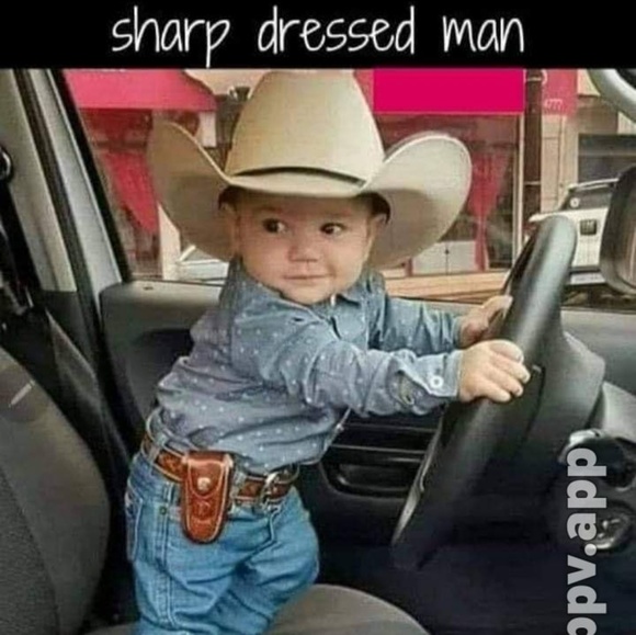 Profile Picture of Candy Braster (@candydailey) on Poshmark