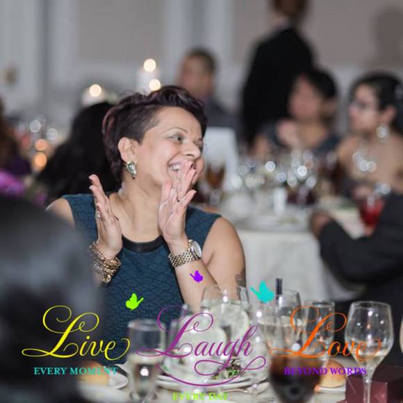 Profile Picture of Meera Singh (@meesi76) on Poshmark
