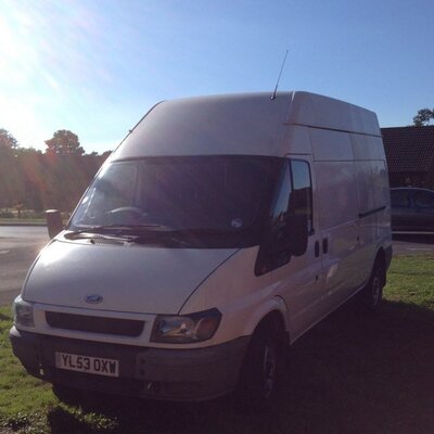 Profile Picture of Kevin Hurrell (@Hurrellscourier) on Twitter