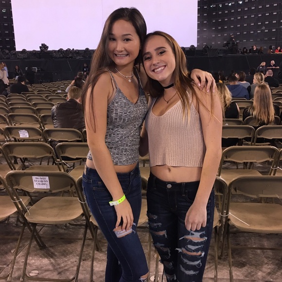 Profile Picture of Grace Nonnon (@gracenonnon) on Poshmark