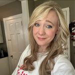 Profile Picture of Suzanne Strauss Ayers (@suzanity) on Instagram