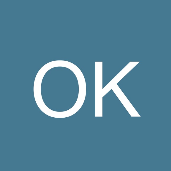 Profile Picture of Olivia Kingren (@oliviakingren) on Poshmark