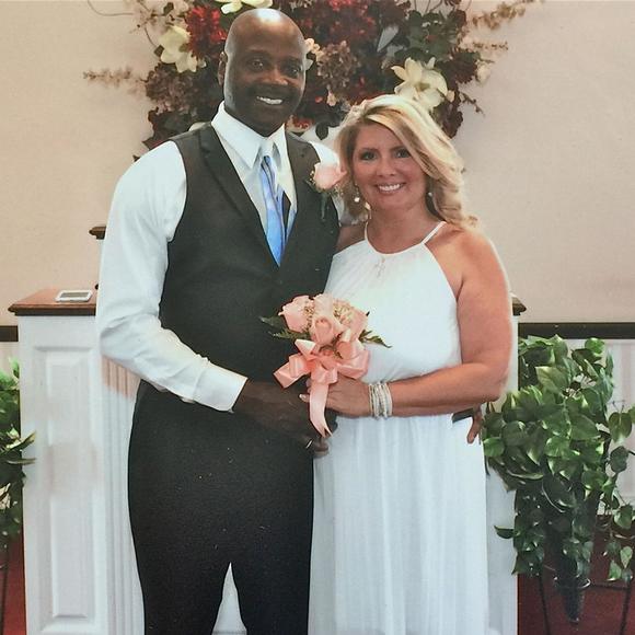 Profile Picture of James Hamilton (@jhami25927) on Poshmark