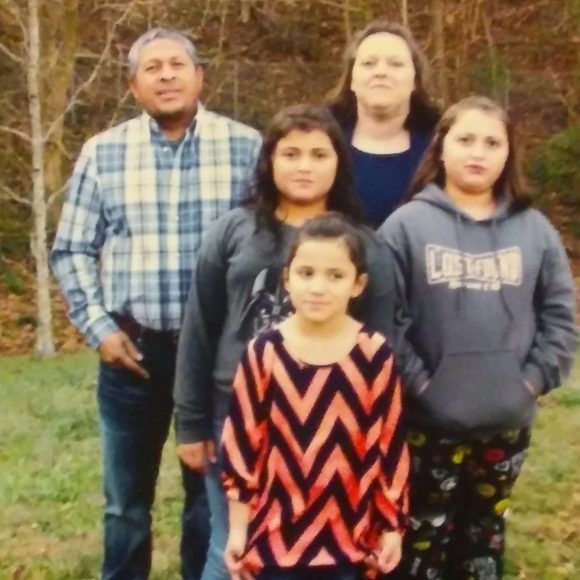 Profile Picture of Jowanda Diaz (@jowandadiaz) on Poshmark